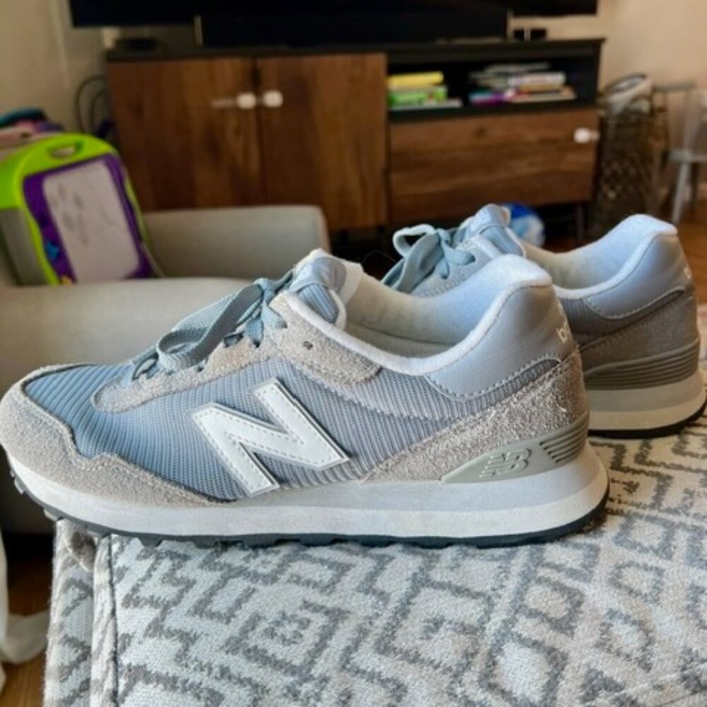 Women's New Balance 515 V3 Shoes Size 9